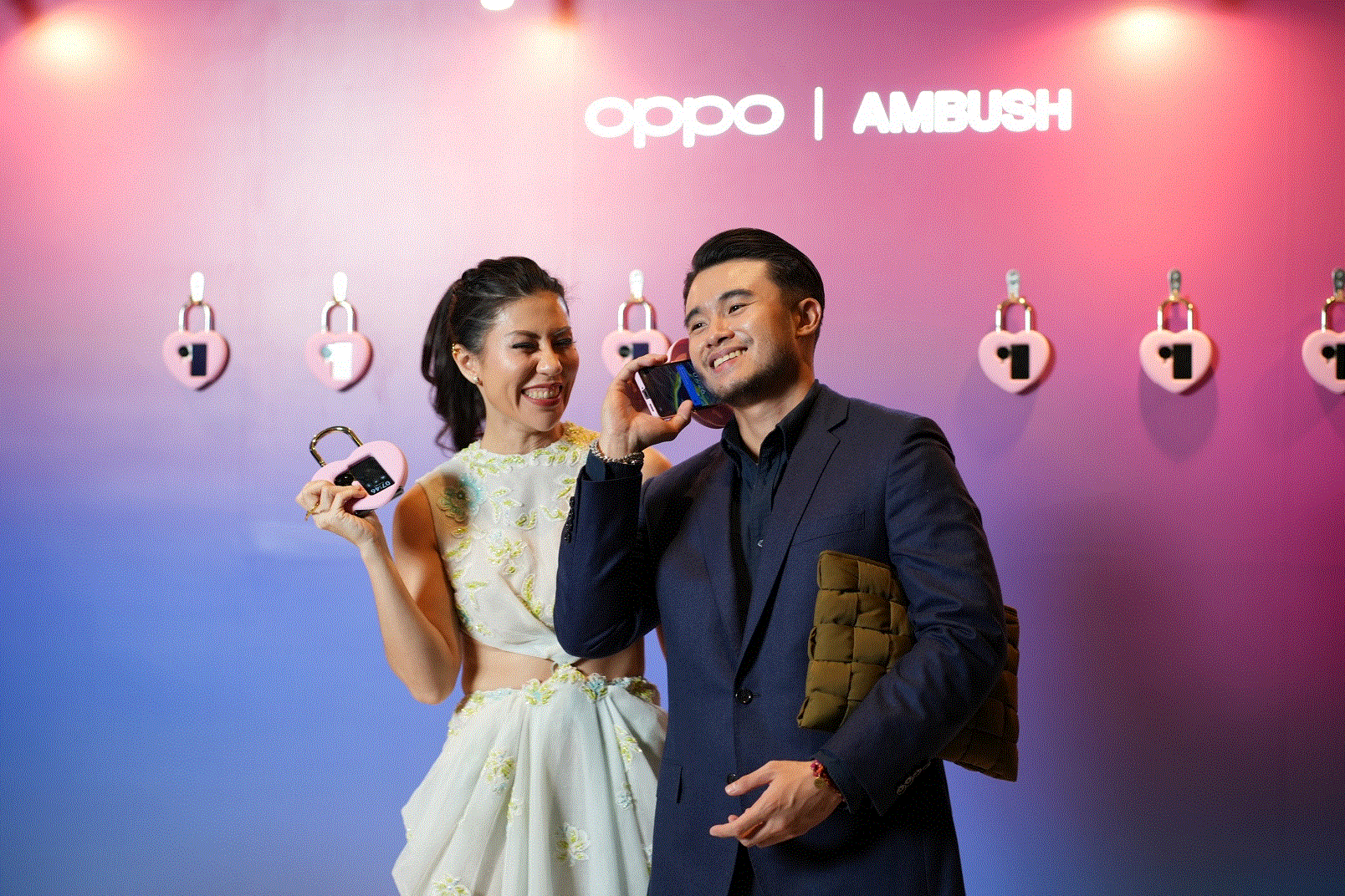 OPPO dan Pionir Fashion AMBUSH® Luncurkan Aksesori Eksklusif untuk HP Flip Stylish OPPO Find N3 Flip